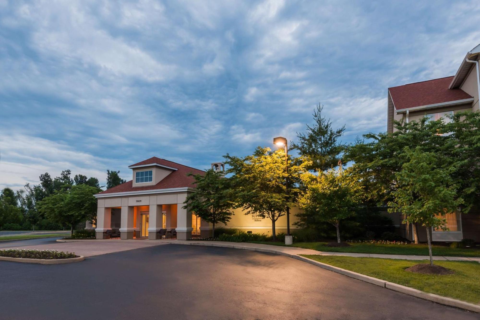 Larkspur Landing Extended Stay Suites St Louis Riverport Maryland Heights Esterno foto
