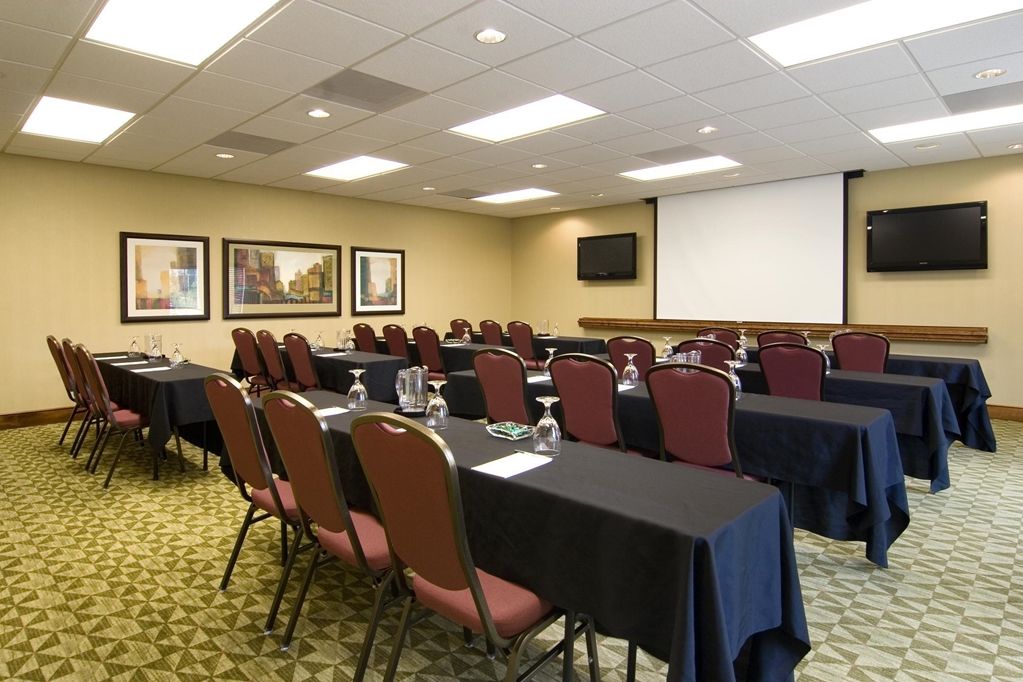 Larkspur Landing Extended Stay Suites St Louis Riverport Maryland Heights Servizi foto
